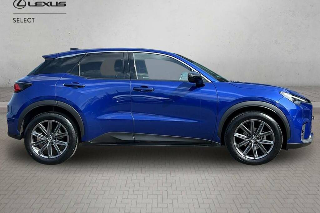 Lexus LBX 1.5 Takumi E-cvt BG24PVN Blue #3