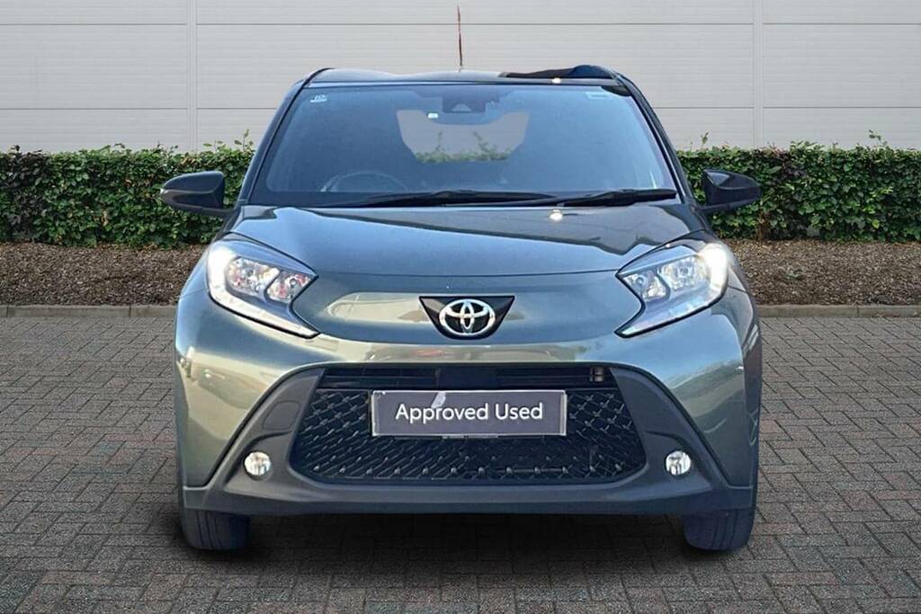Toyota Aygo X 1.0 Vvt-i Edge BG23MXC Green #3