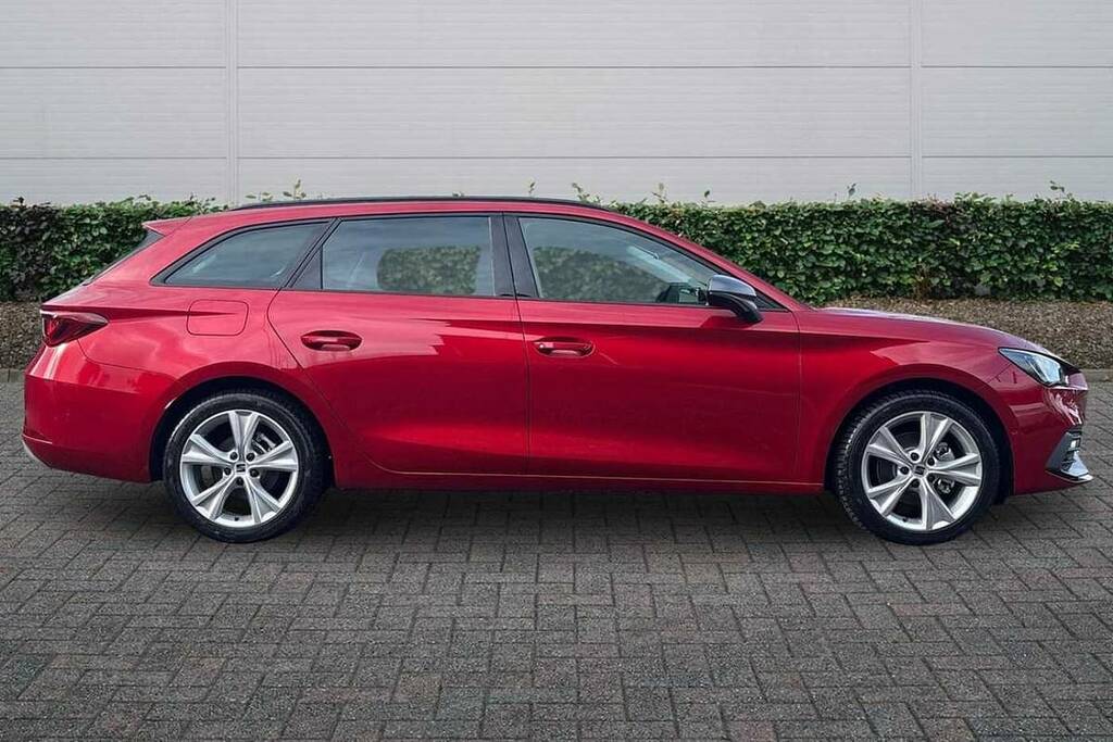 Seat Leon 1.5 Etsi 115 Fr Dsg Dap VX26UXP Red #4