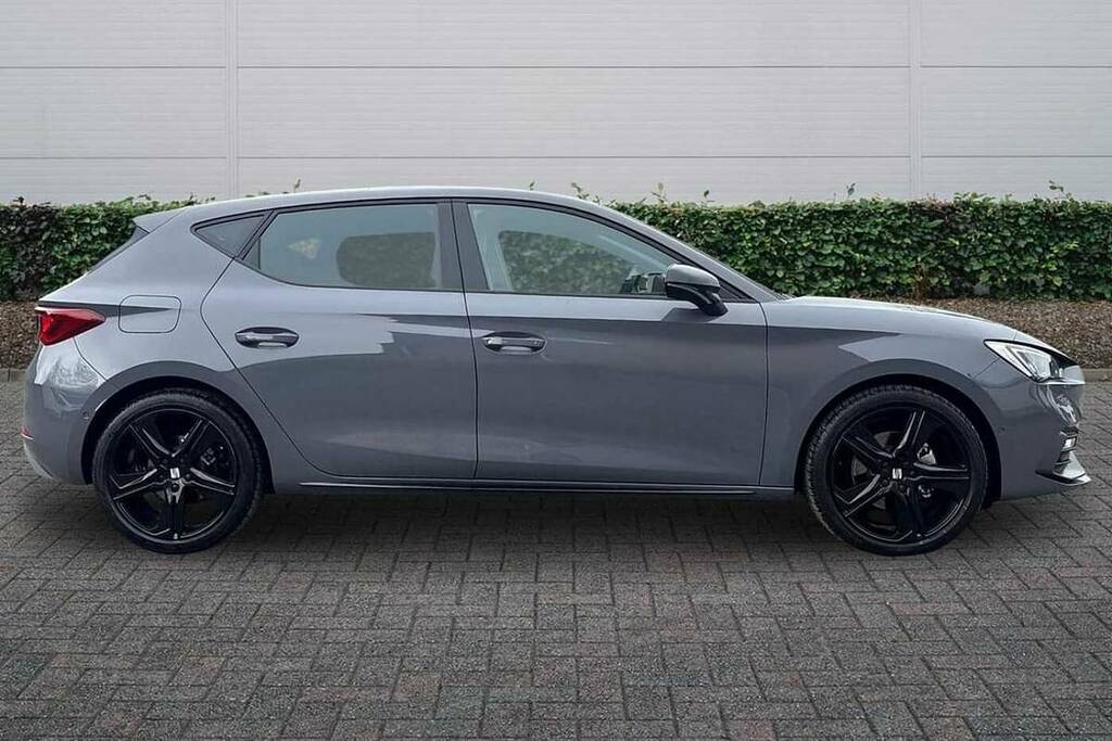Seat Leon 1.5 Etsi 150 Fr Black Edition Dsg Dap VX26UYF Grey #4