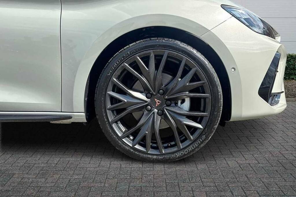 Cupra Leon 1.5 Etsi 150 Shadow Edition Dsg VX26UYD Grey #5