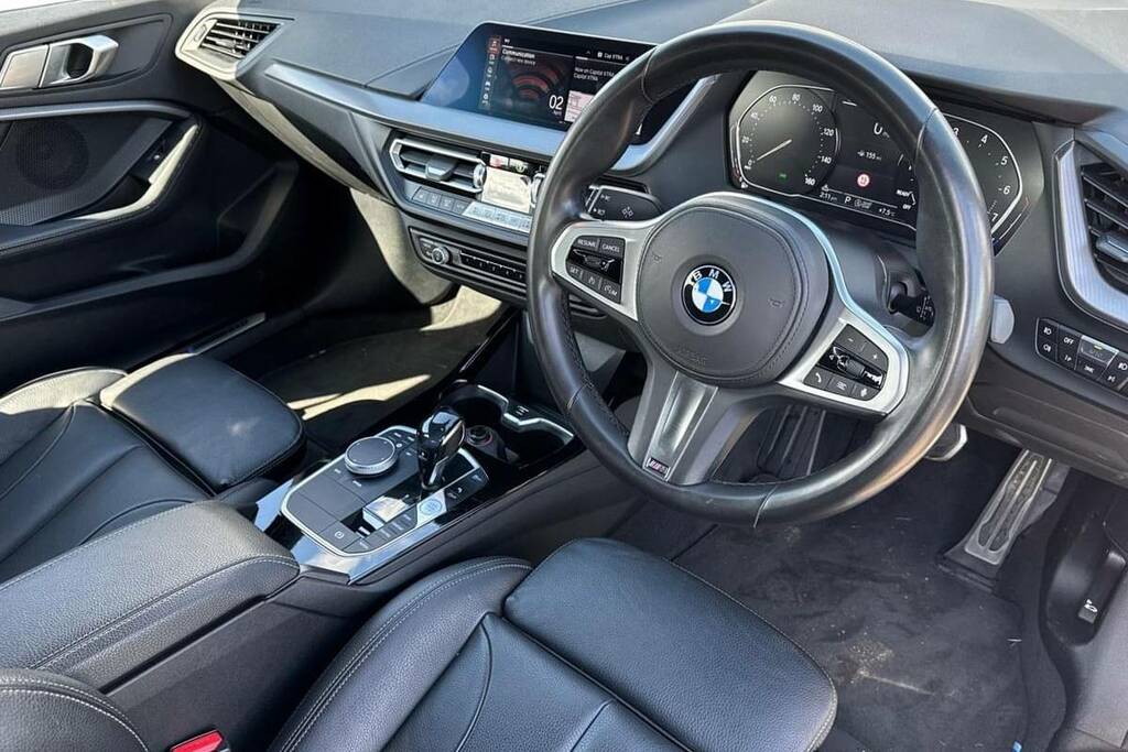 BMW 1 Series 118I M Sport Step VN21YST White #6
