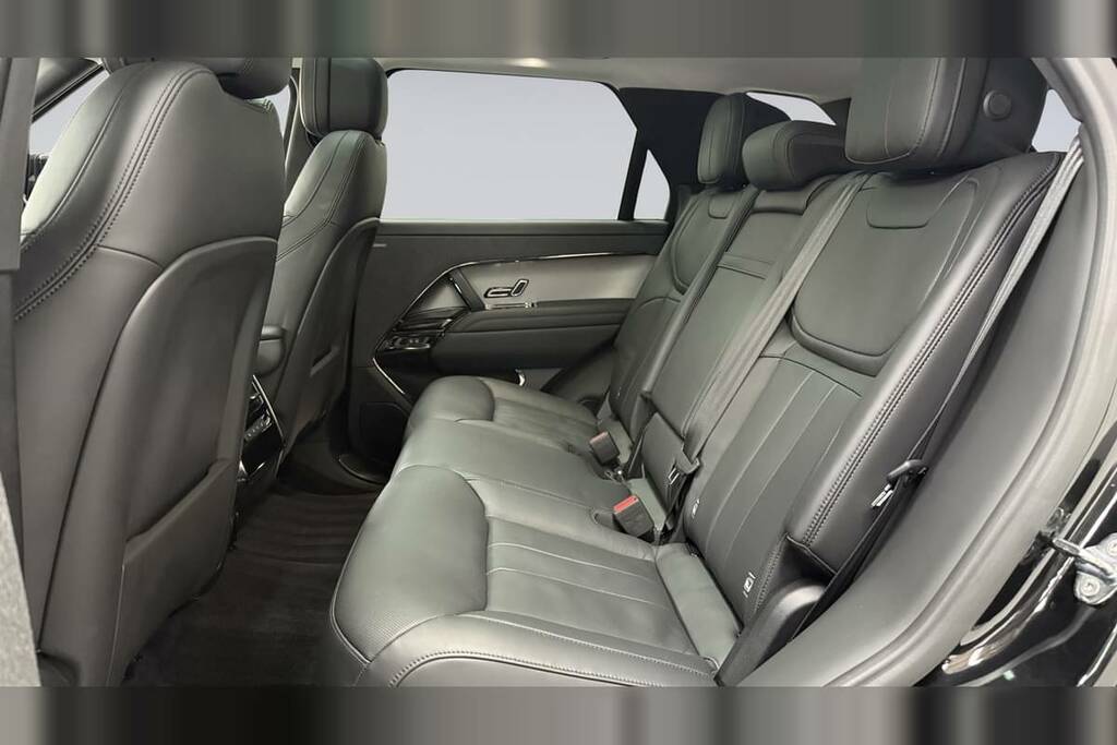 Land Rover Range Rover Sport 3.0 P460e Dynamic Se Black #4