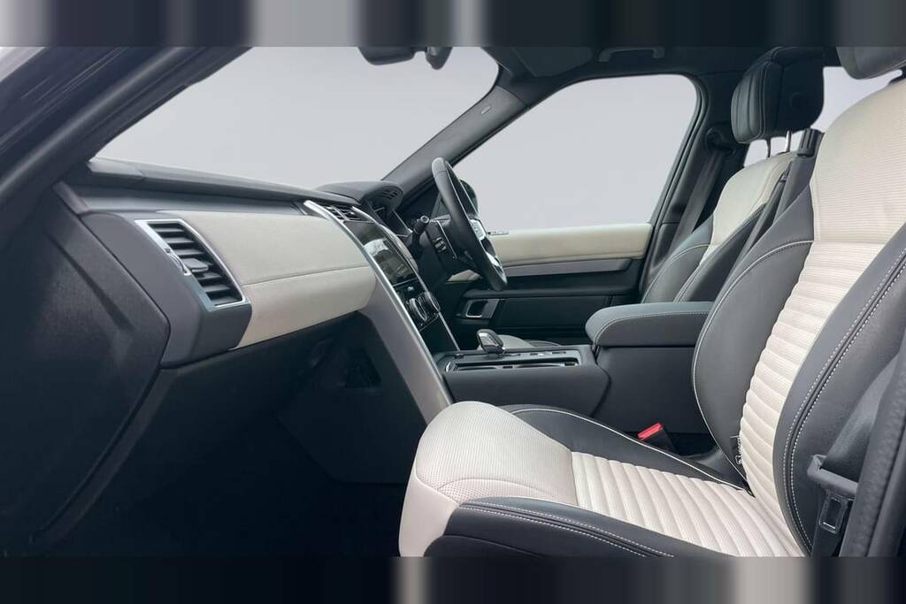 Land Rover Discovery 3.0 D300 R-dynamic Se VN23YUH Black #3
