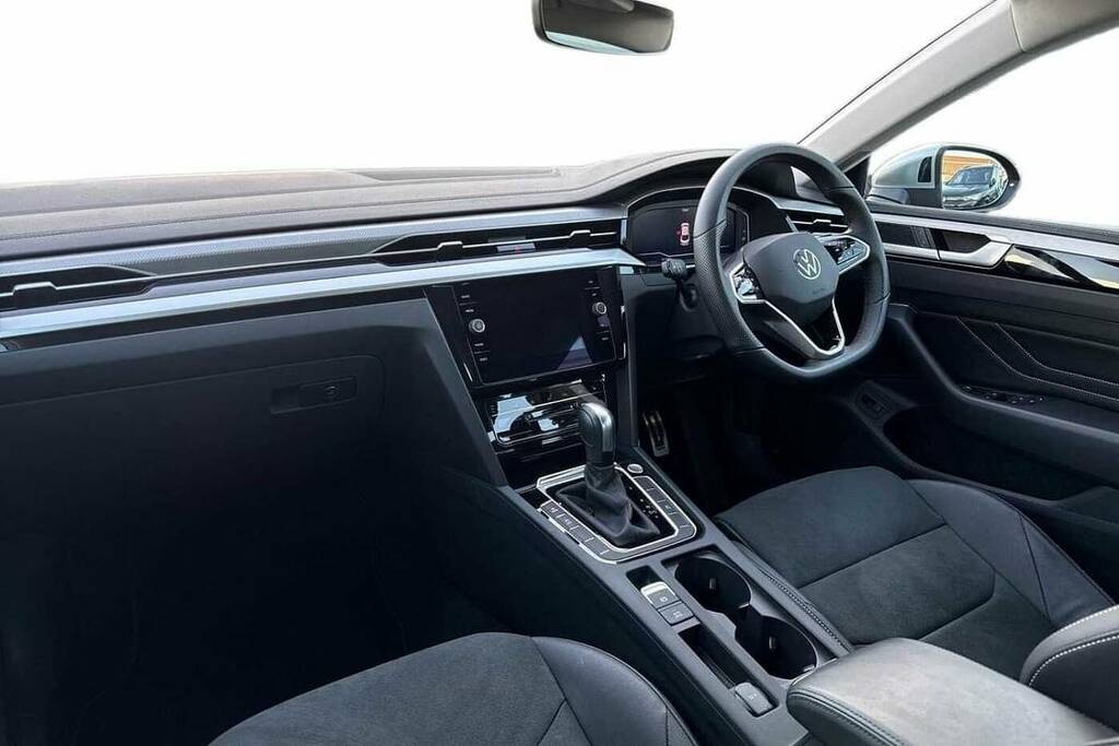 Volkswagen Arteon 2.0 Tsi Elegance Dsg Red #2
