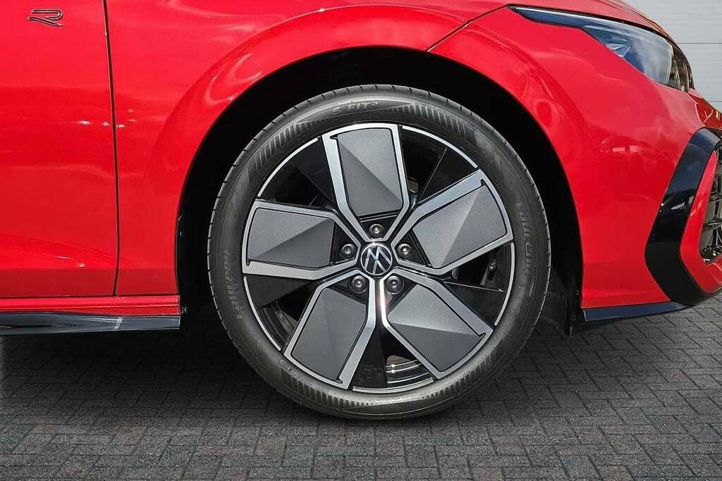 Volkswagen Golf 1.5 Etsi 150 Black Edition Dsg Red #5