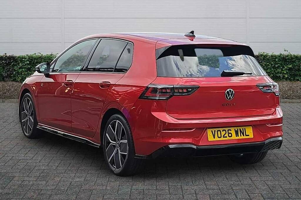 Volkswagen Golf 1.5 Etsi 150 Black Edition Dsg Red #3