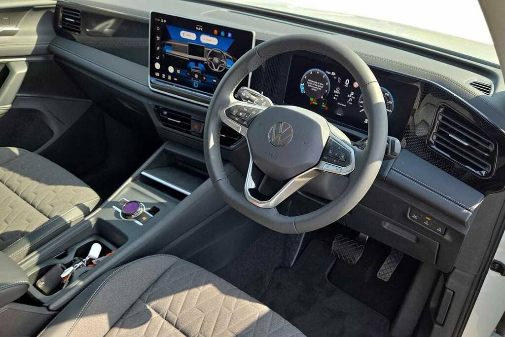 Volkswagen Tiguan 1.5 Etsi 150 Match Dsg BV26WDF White #6
