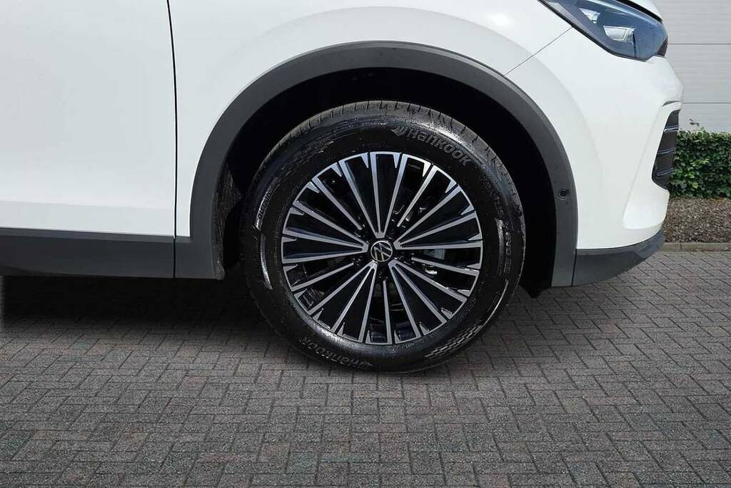 Volkswagen Tiguan 1.5 Etsi 150 Match Dsg BV26WDF White #5