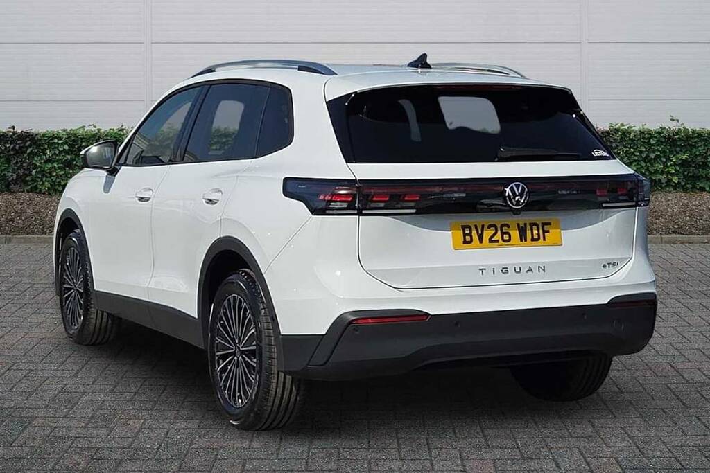 Volkswagen Tiguan 1.5 Etsi 150 Match Dsg BV26WDF White #3
