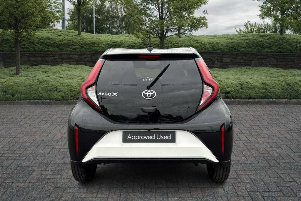 Toyota Aygo X 1.0 Vvt-i Edge FY75TKF #6