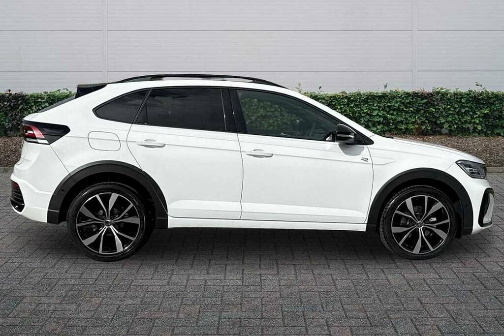 Volkswagen Taigo 1.0 Tsi 115 Black Edition Dsg FG26XVN White #4