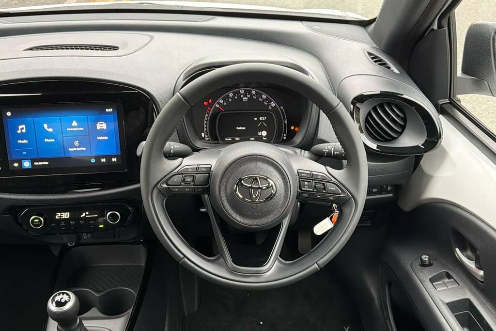 Toyota Aygo X 1.0 Vvt-i Edge KN75YJM  #6