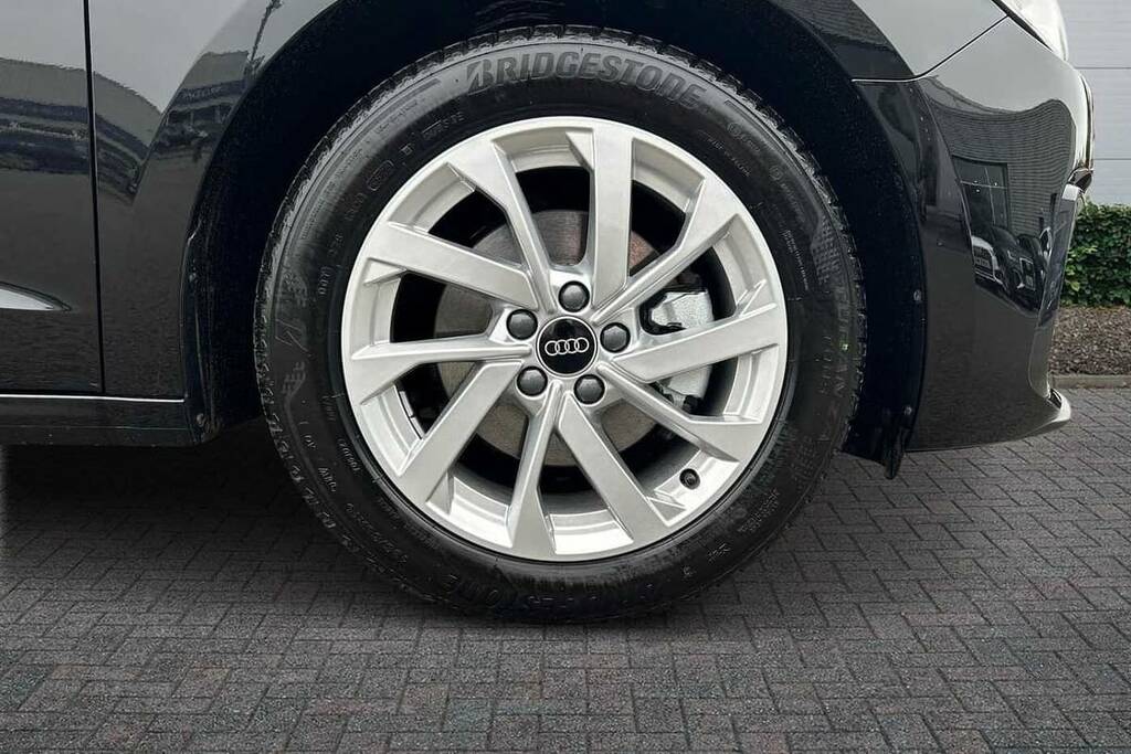 Audi A1 30 Tfsi Sport VO26FKX Black #5