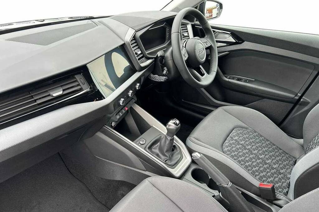Audi A1 30 Tfsi Sport VO26FKX Black #2