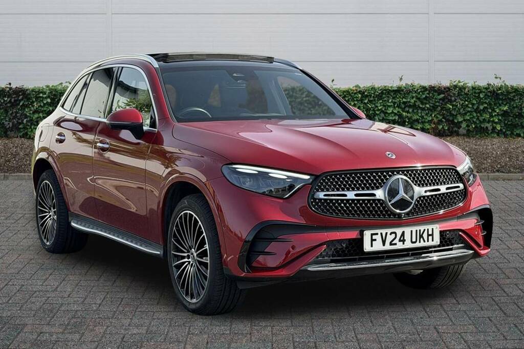 Mercedes-Benz GLC Class 300De 4Matic Amg Line Premium 9G-tronic Red