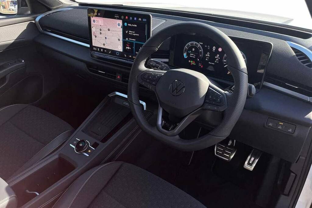 Volkswagen T-Roc 1.5 Etsi 150 R-line Dsg VU26CXD White #6
