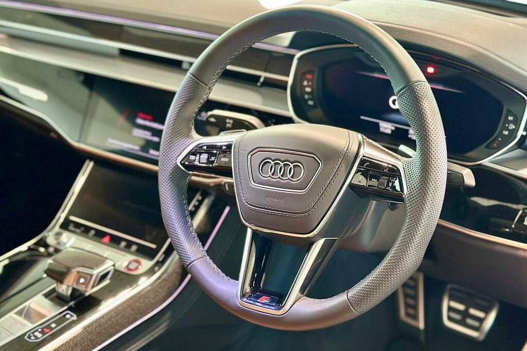 Audi A8 S8 Quattro Black Edition Tiptronic Black #6