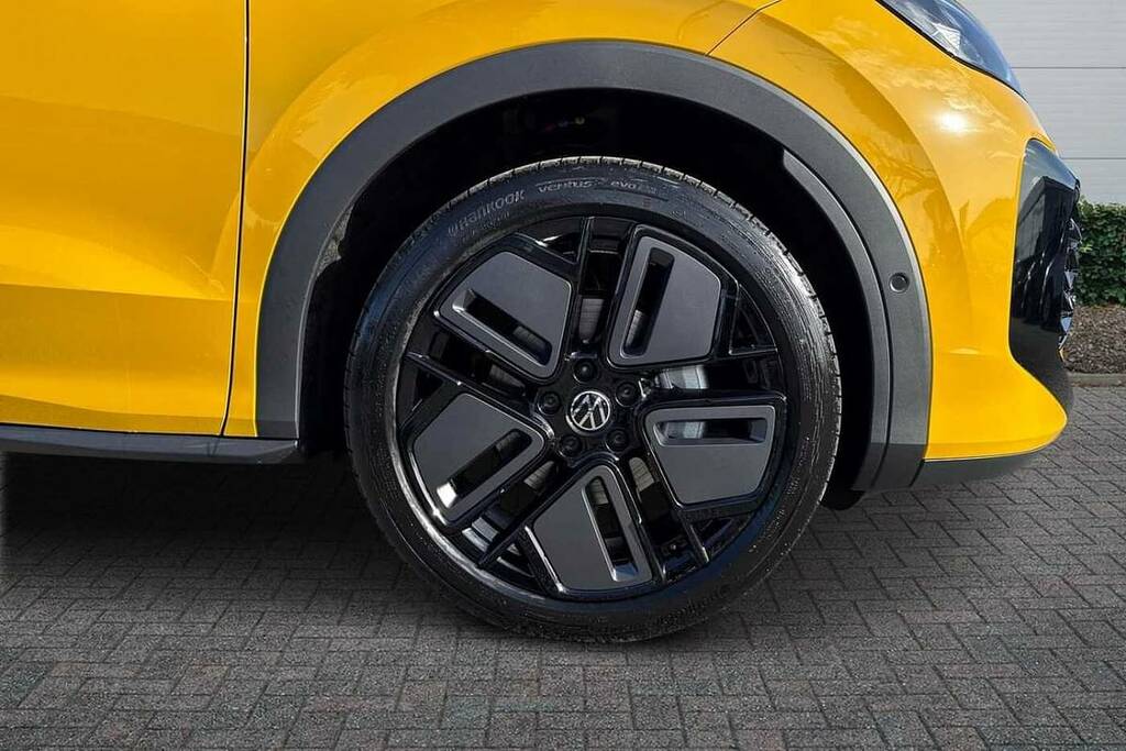 Volkswagen T-Roc 1.5 Etsi 150 R-line Dsg VX26ZCU Yellow #5
