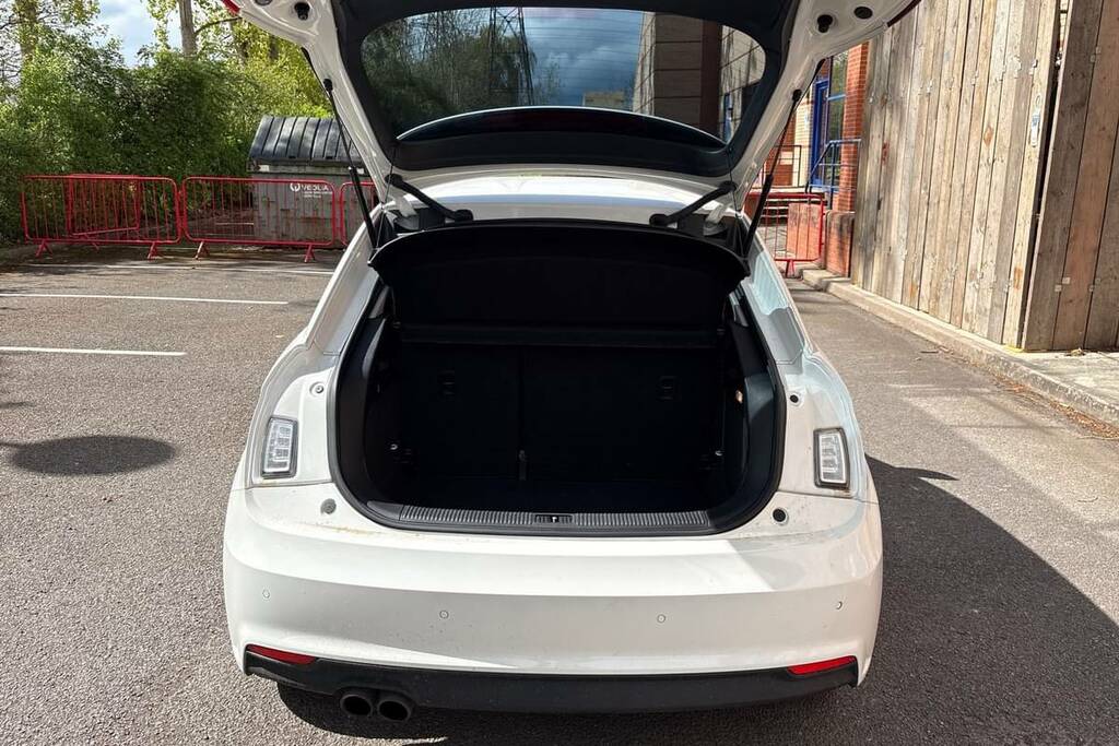 Audi A1 1.4 Tfsi Sport BW67GGA White #3