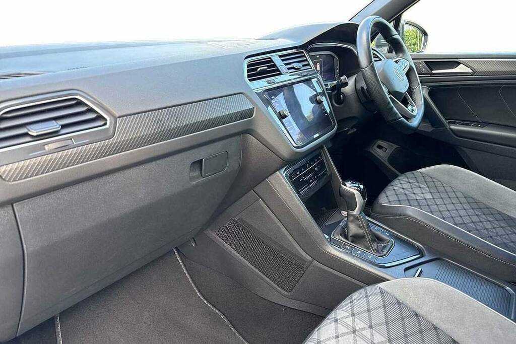 Volkswagen Tiguan 1.5 Tsi 150 R-line Dsg BF73OAD Grey #2