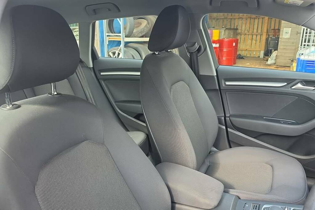 Audi A3 30 Tdi 116 Se Technik S Tronic Grey #5
