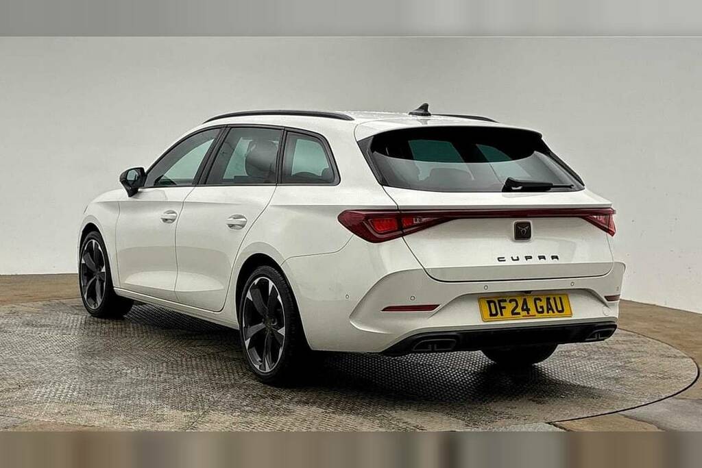 Cupra Leon 1.5 Etsi V1 Dsg DF24GAU White #3
