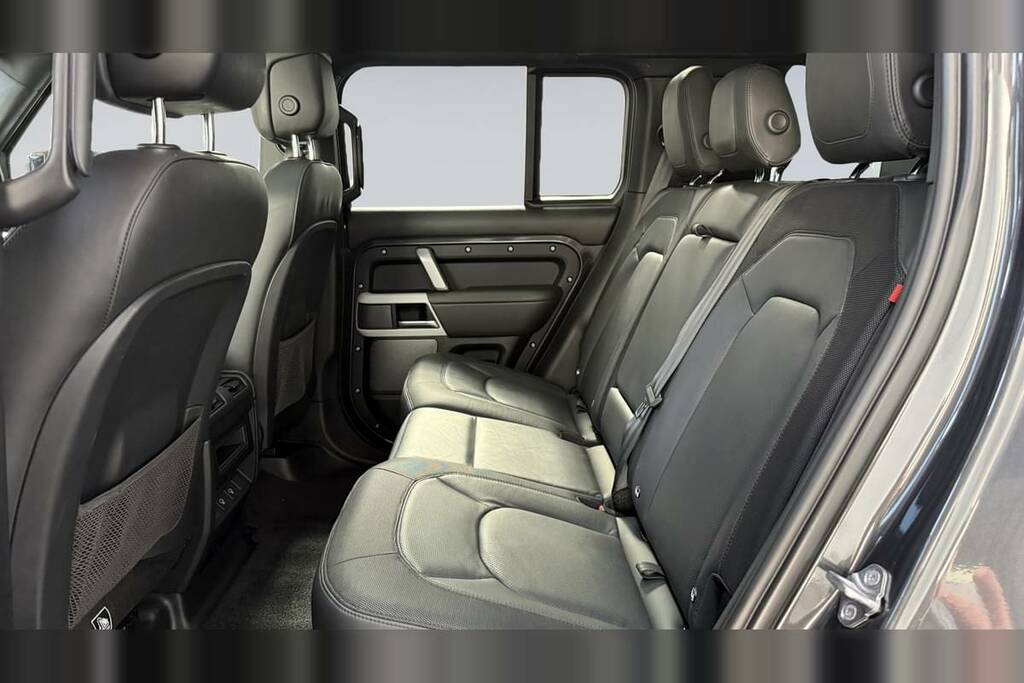 Land Rover Defender 110 3.0 D300 X-dynamic Hse 110 BC22HYB Grey #4