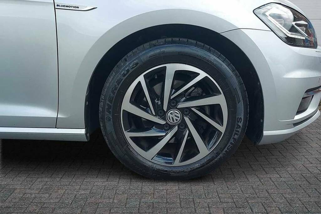 Volkswagen Golf 1.5 Tsi Evo Match Edition BV20VPF Silver #5