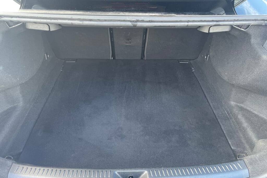 Mercedes-Benz A Class A180d Amg Line Premium Plus YS69KPU Grey #2