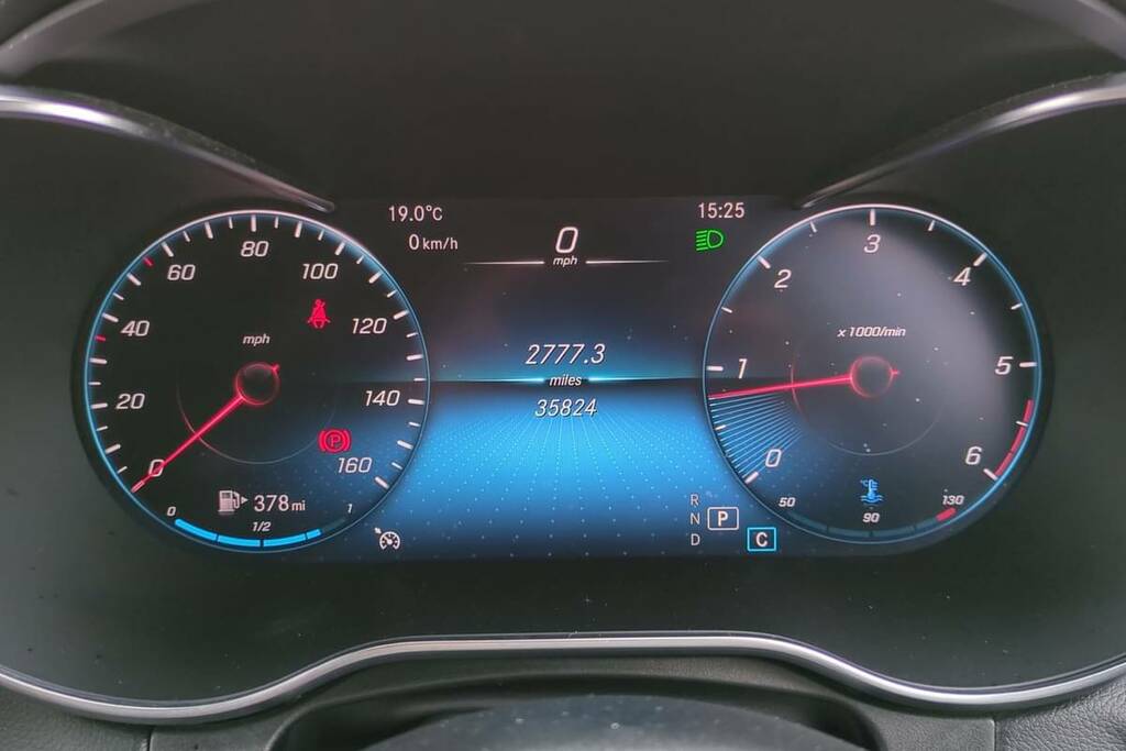 Mercedes-Benz GLC Class Glc 300D 4Matic Amg Line Premium 9G-tronic CP69CCY Black #5