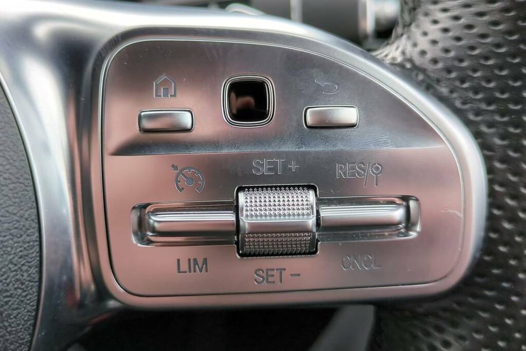 Mercedes-Benz GLC Class Glc 300D 4Matic Amg Line Premium 9G-tronic CP69CCY Black #6