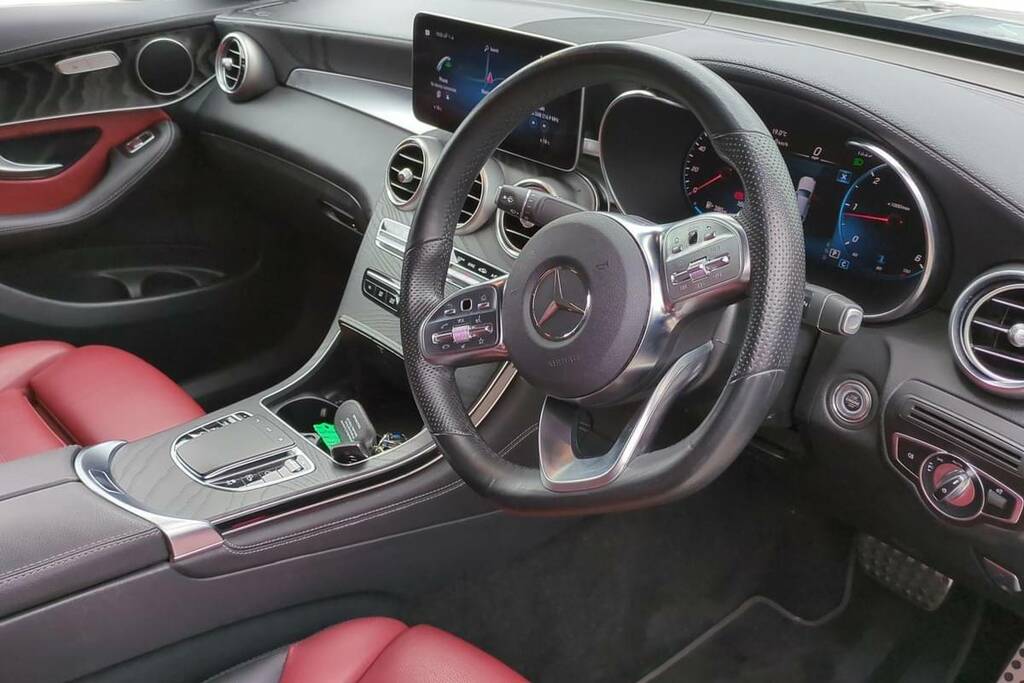 Mercedes-Benz GLC Class Glc 300D 4Matic Amg Line Premium 9G-tronic CP69CCY Black #4