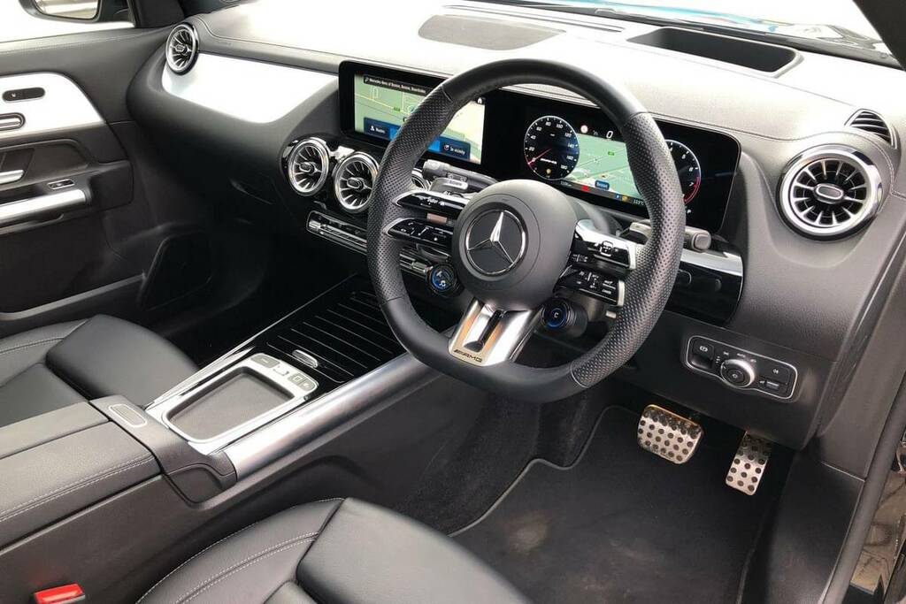 Mercedes-Benz GLA Class 35 4Matic Premium Plus KN25HJC Black #5