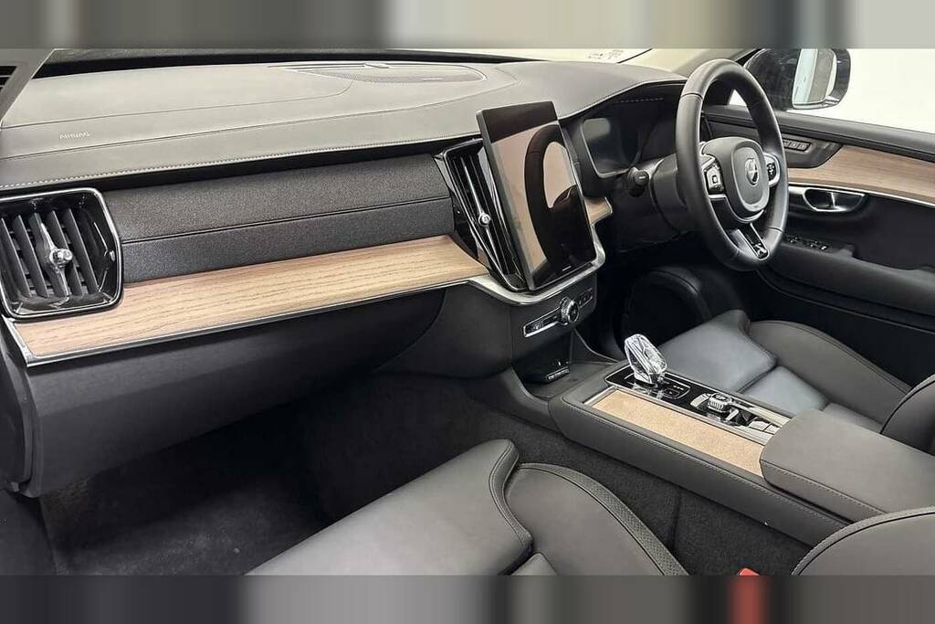 Volvo XC90 2.0 B5p Plus Dark Awd Geartronic RA74KPT Black #6