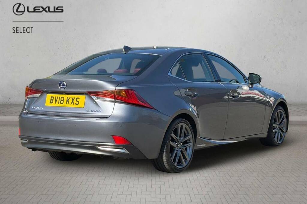 Lexus IS 300H F-sport Cvt Plus Pack Grey