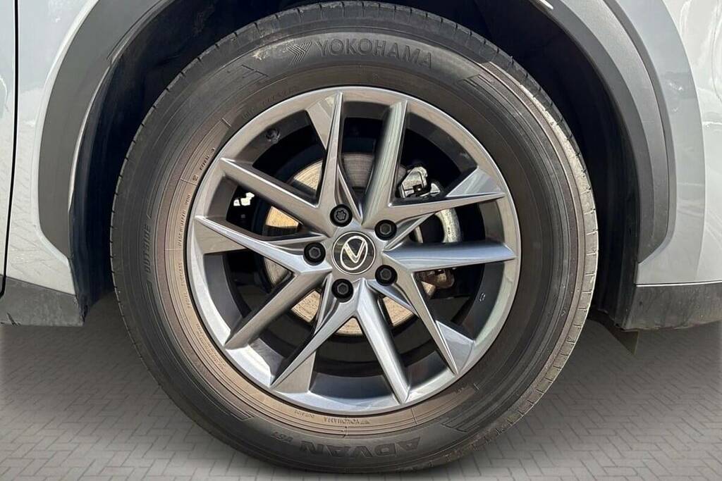 Lexus LBX 1.5 Premium E-cvt WR24LFO Grey #6