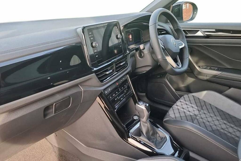 Volkswagen T-Roc 1.5 Tsi Black Edition Plus Dsg FD75YSJ Silver #2