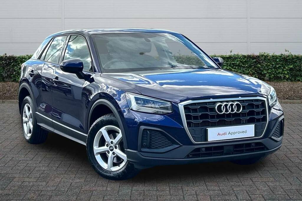 Audi Q2 30 Tfsi Technik Blue