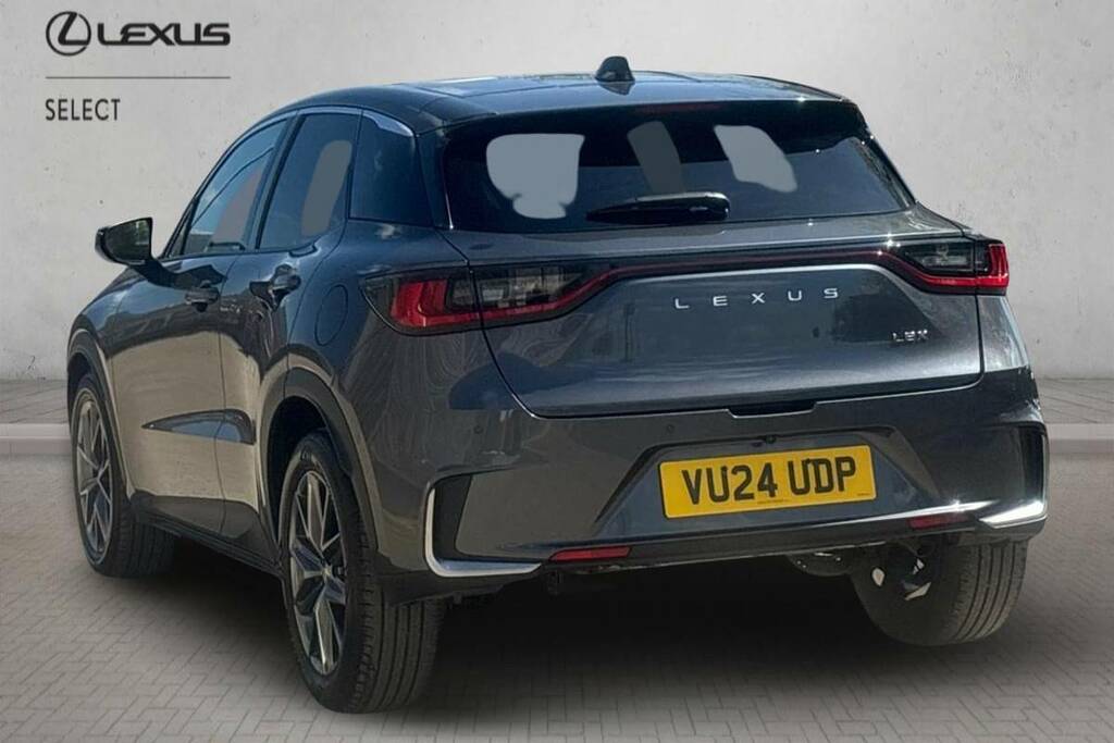 Lexus LBX 1.5 Takumi E-cvt VU24UDP Grey #4