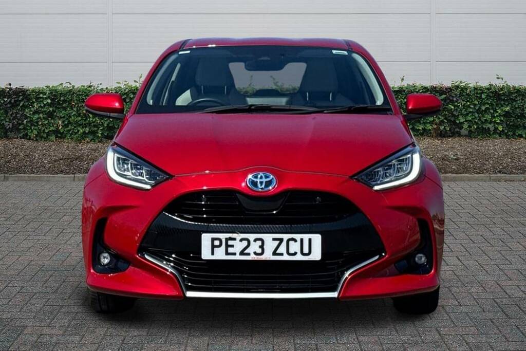 Toyota Yaris 1.5 Hybrid Excel Cvt PE23ZCU Red #3