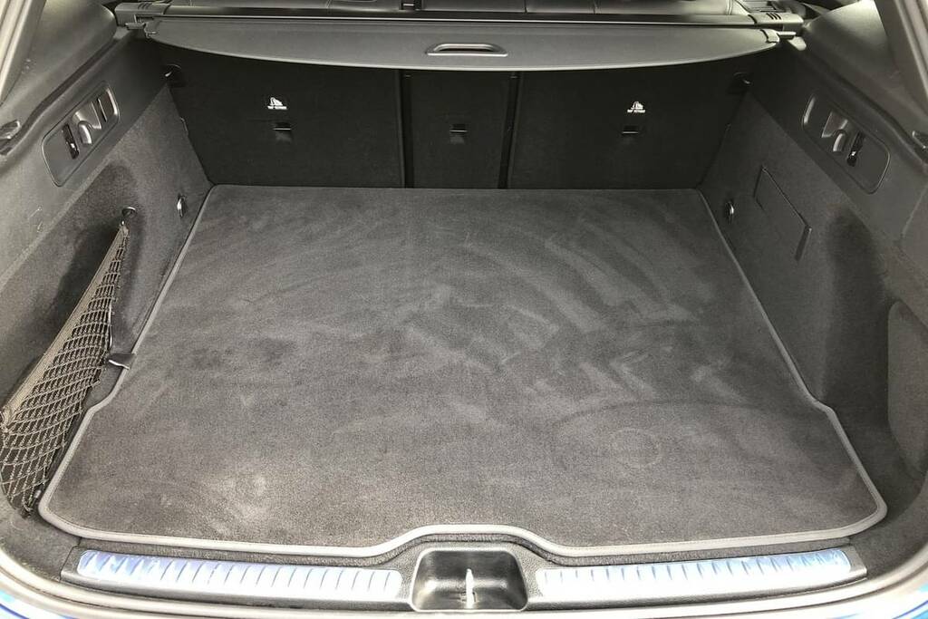 Mercedes-Benz GLC Class 300 4Matic Amg Line Premium Plus 9G-tronic FA23LHO Blue #2