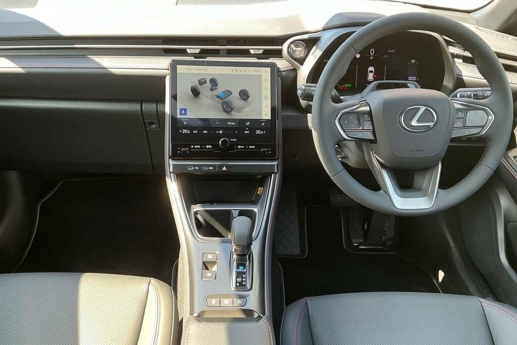 Lexus LBX 1.5 Premium Plus E-cvt BK26WMW #6
