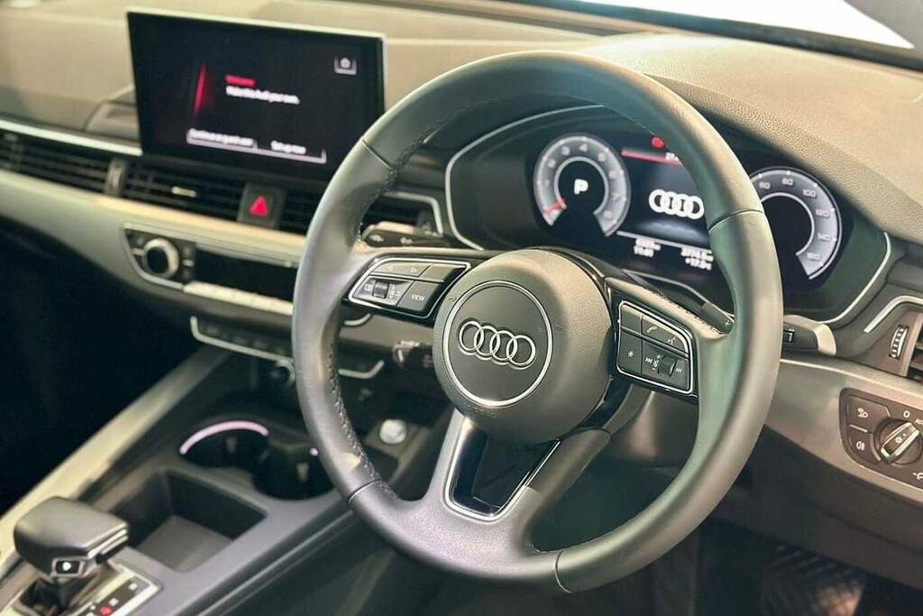 Audi A5 35 Tfsi Sport S Tronic WV24RPX Black #6