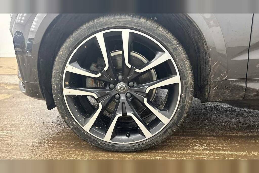 Volvo XC60 2.0 T8 455 Rc Phev Ultimate Dark Awd Gtron Grey #4