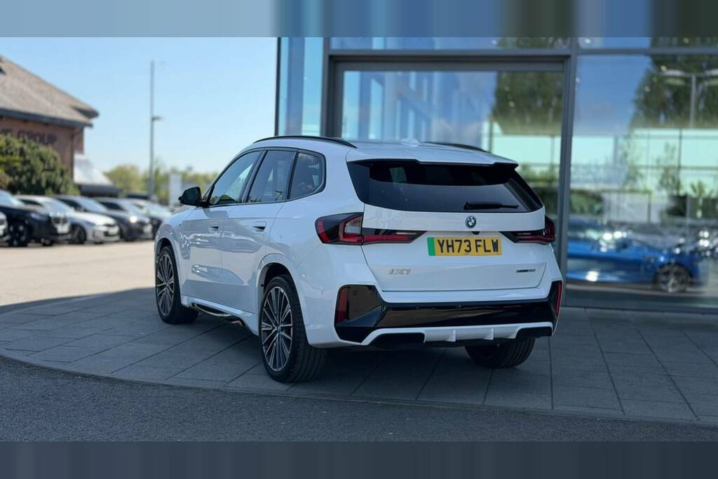 BMW iX1 230Kw Xdrive30 M Sport 65Kwh White #2