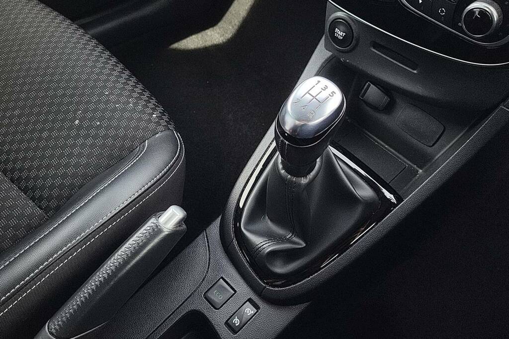 Renault Clio 0.9 Tce 90 Gt Line Black #5