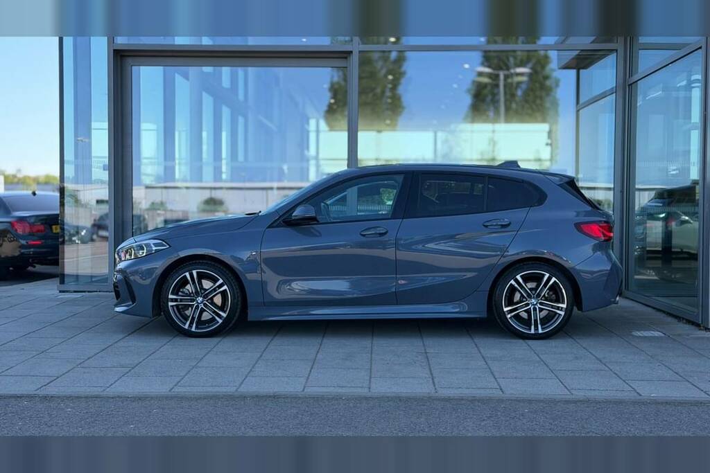 BMW 1 Series 120D Xdrive M Sport Step AP21FUM  #4