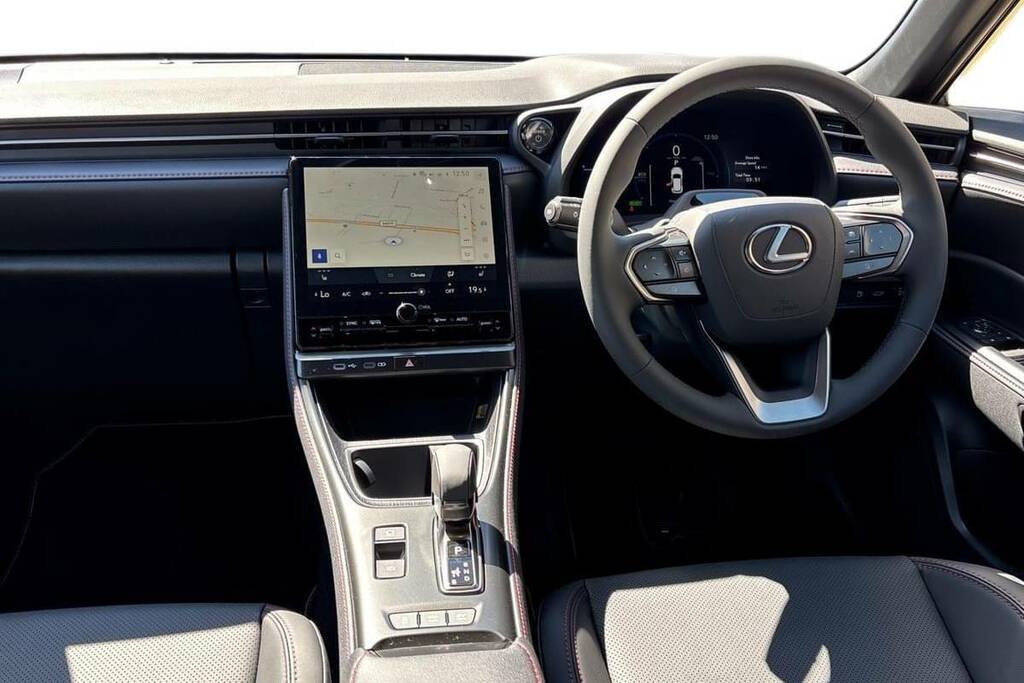 Lexus LBX 1.5 Premium Plus E-cvt #6