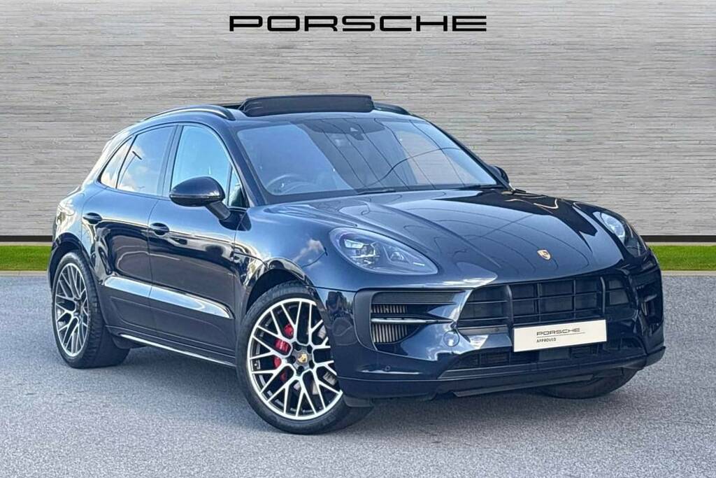 Porsche Macan Gts Pdk Blue